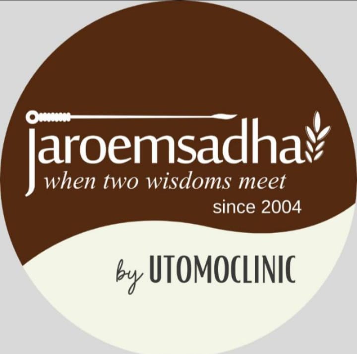Jaroemsadha Utomoclinic Logo